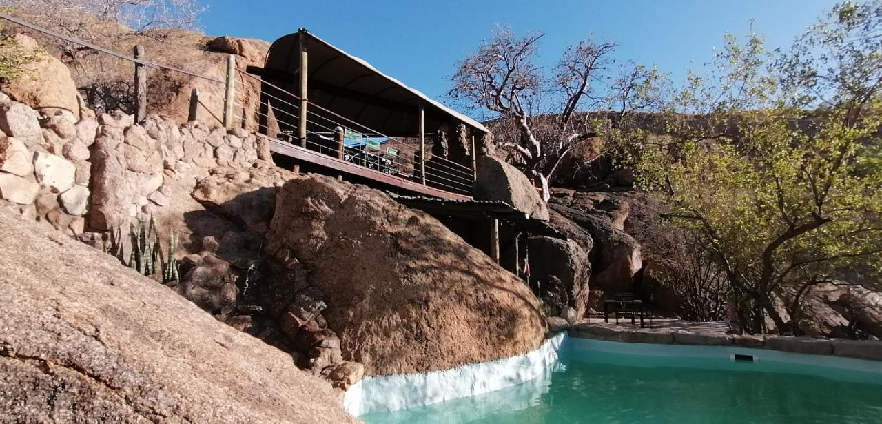 Ondudu Safari Lodge Omaruru Exterior foto